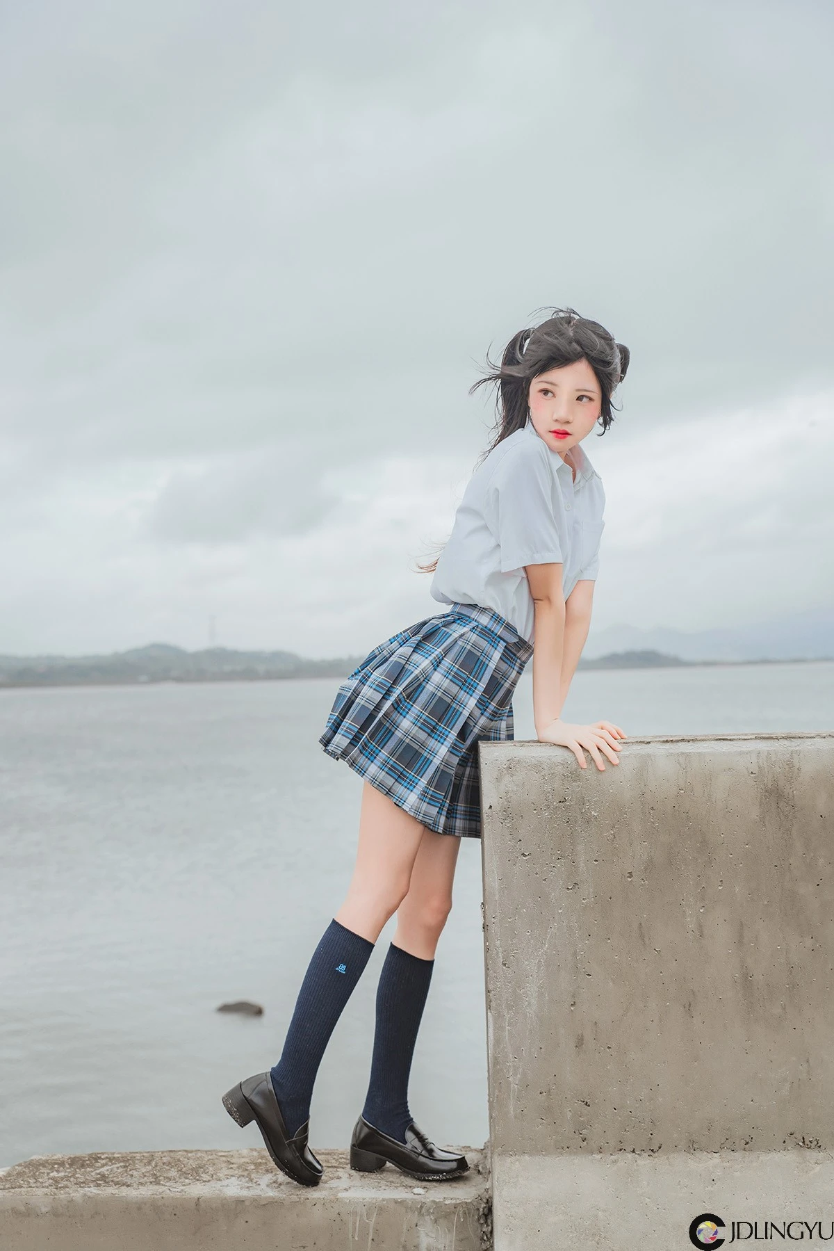 [桜桃喵] 耳畔的风