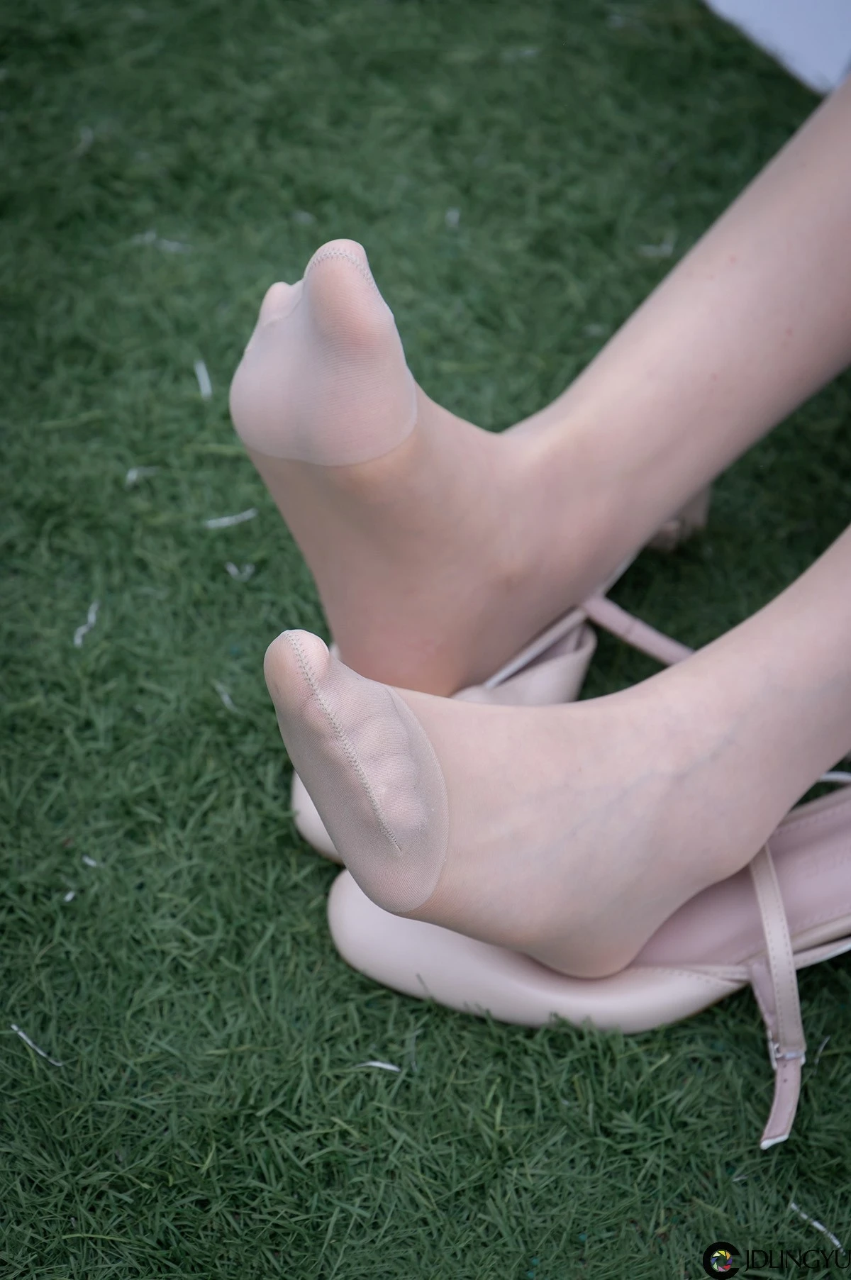 [BoBoSocks袜啵啵] No.057 小甜豆-高跟鞋、肉丝