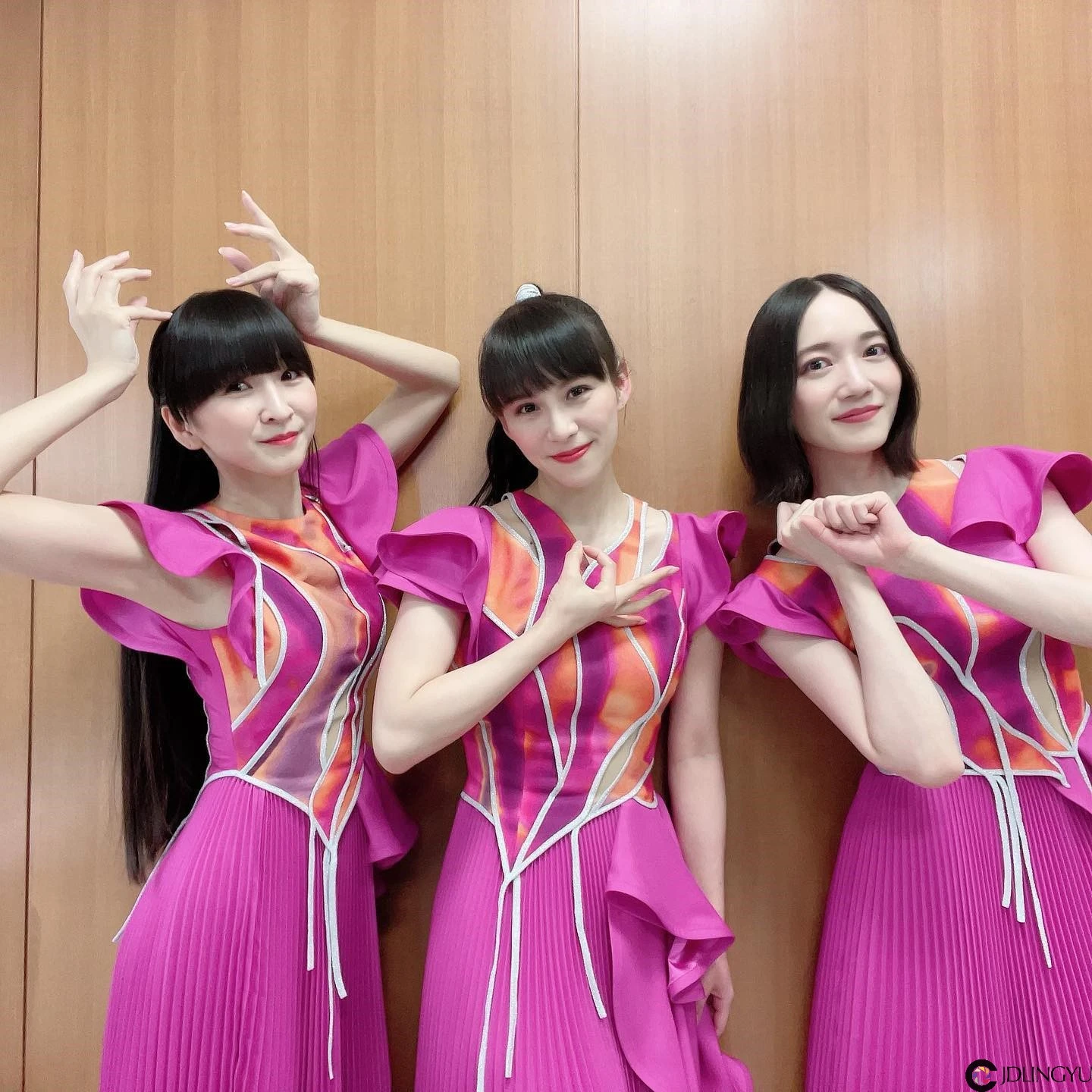 谁说只有韩国疯女团！盘点10组「日本女子团体」AKB48、乃木坂46、NiziU，谁是最可爱女子组合？