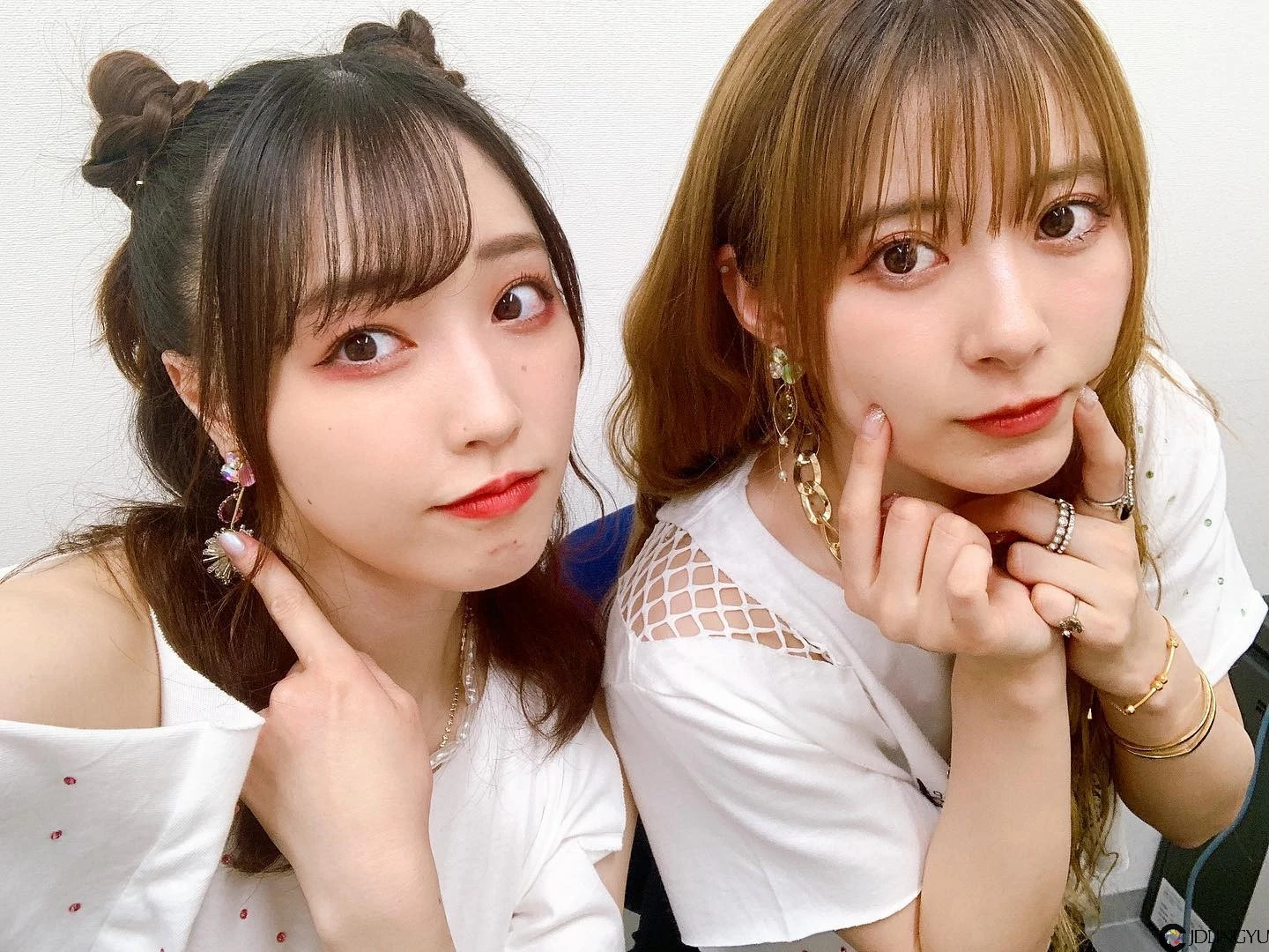 谁说只有韩国疯女团!盘点10组「日本女子团体」AKB48、乃木坂46、NiziU,谁是最可爱女子组合?