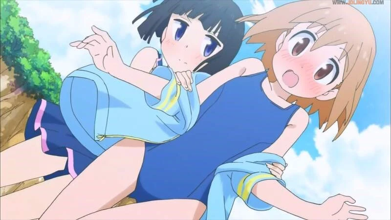 《日本最新式学校泳装》宅宅认知的款式只存在于二次元 你喜不喜欢这种设计呢？