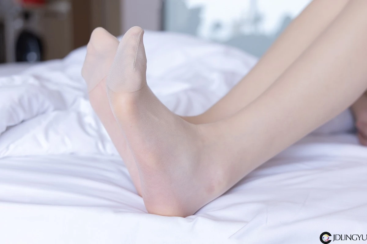 [BoBoSocks袜啵啵] No.082 小甜豆-旗袍、皮底鞋、高跟鞋、肉丝、灰丝