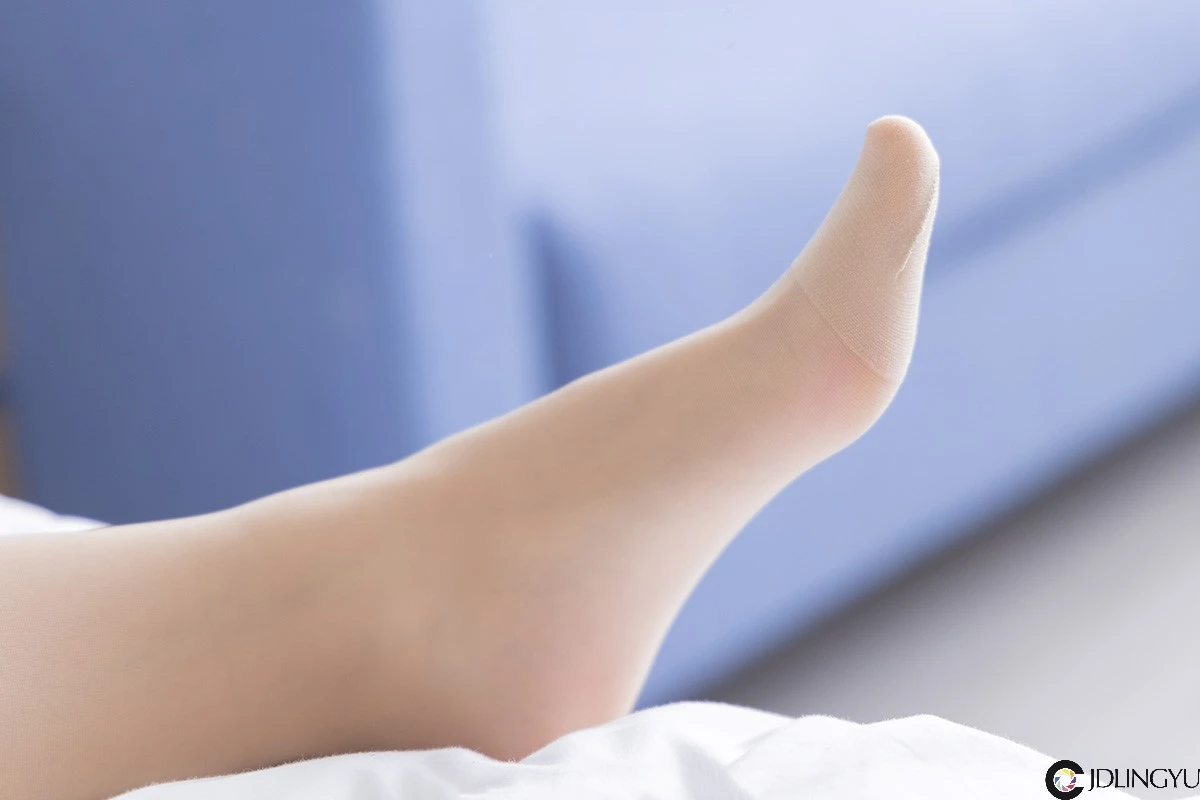 [BoBoSocks袜啵啵] No.068 菠萝-JK制服、皮鞋、短白棉袜、肉丝