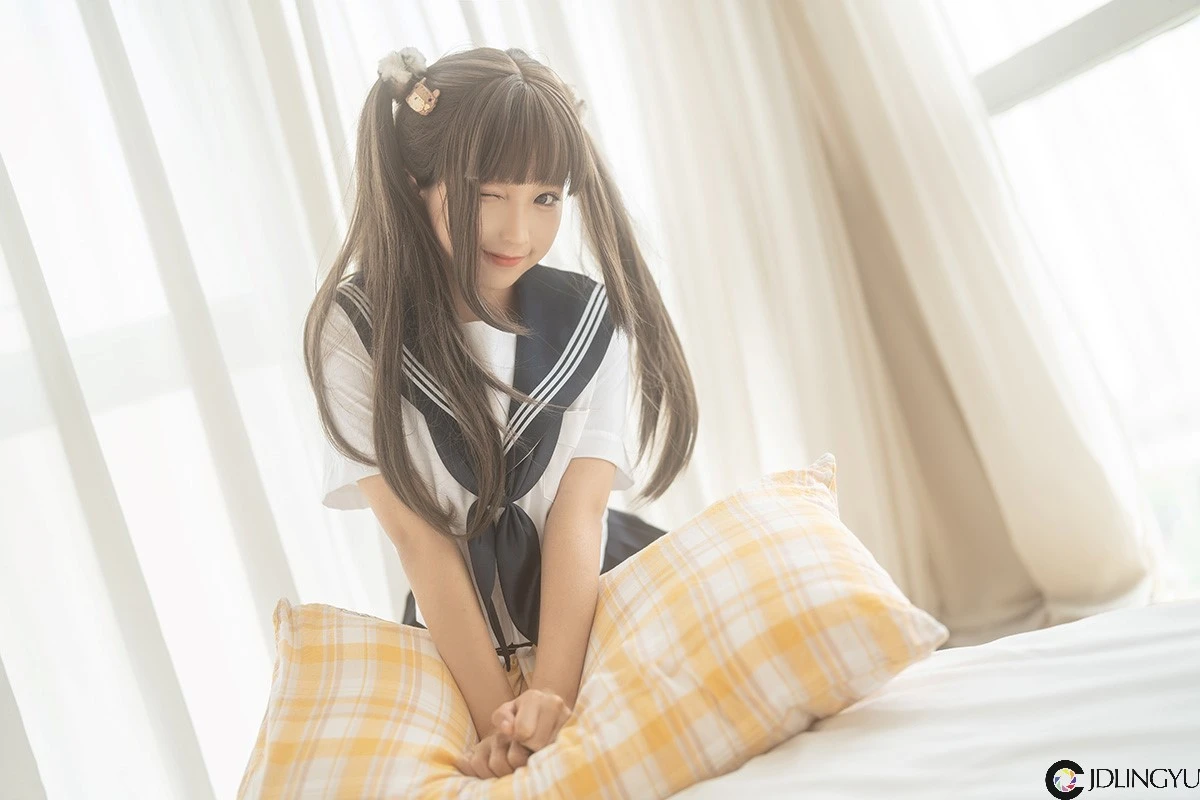 [蠢沫沫] 被窝JK