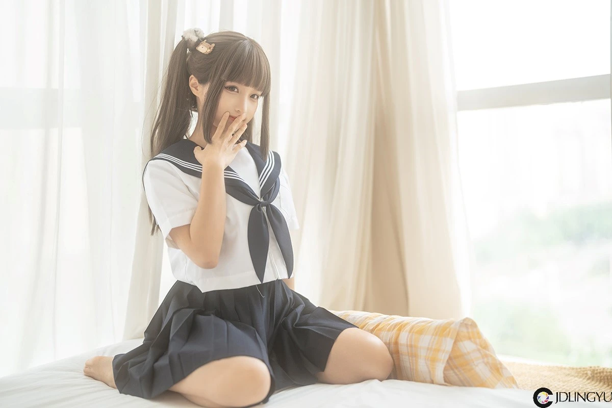 [蠢沫沫] 被窝JK