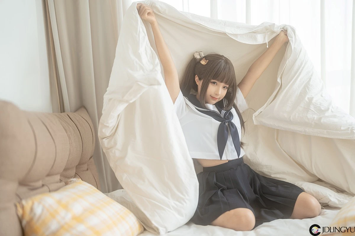 [蠢沫沫] 被窝JK