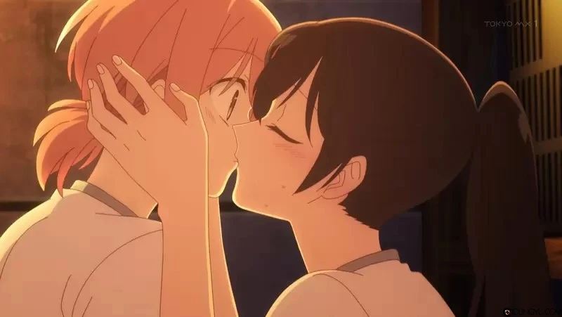 《百合漫画作者谈同性婚姻》反同婚网友声称终将成为你作者不支持 仲谷鳰吐槽:我就是支持