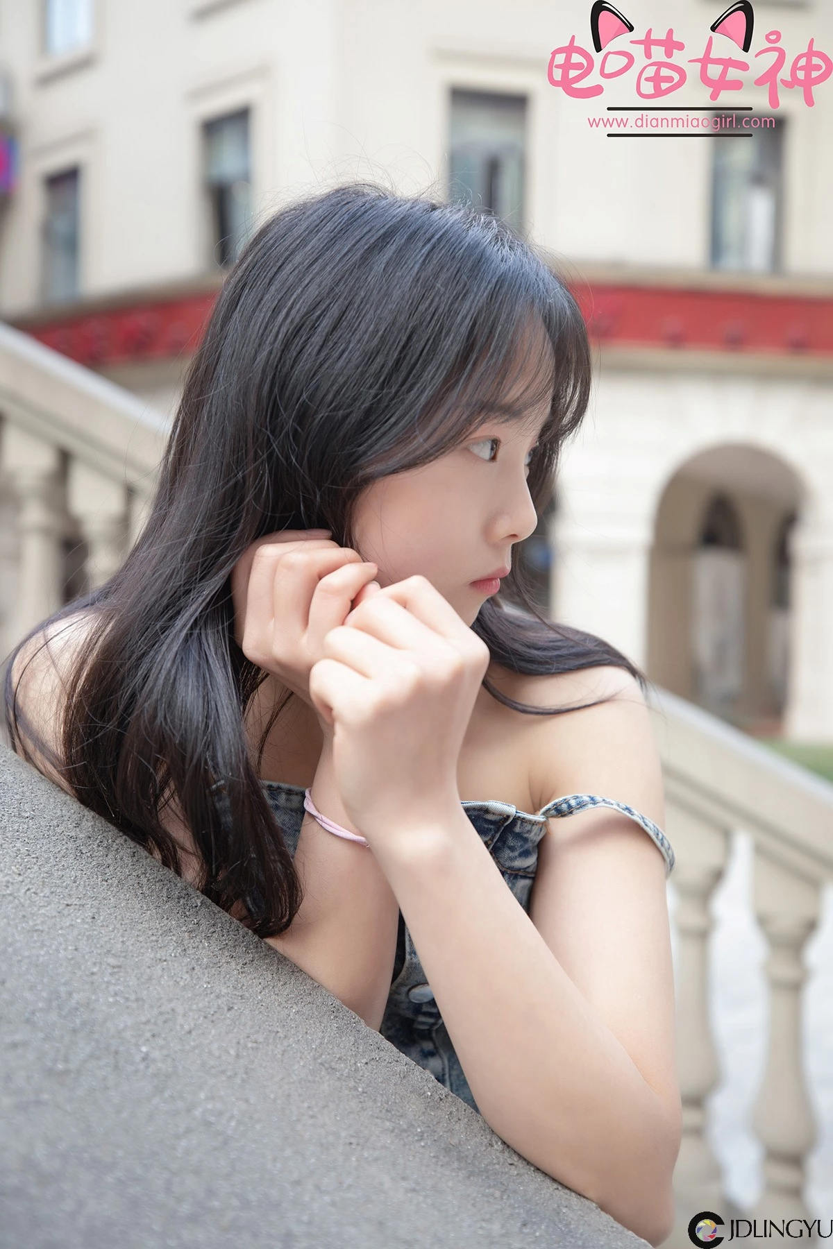 [电喵女神] 灵唯 稚嫩小白鞋