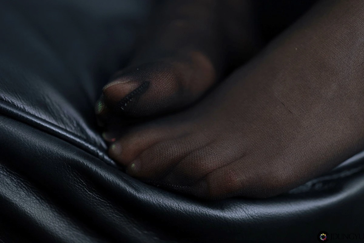 [IESS异思趣向] 模特：婉萍《奶茶》