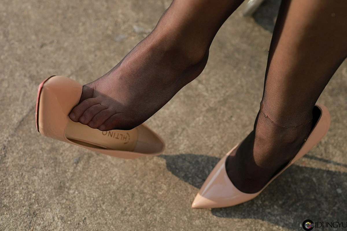 [IESS异思趣向] 模特：秋秋《夏日炎炎》