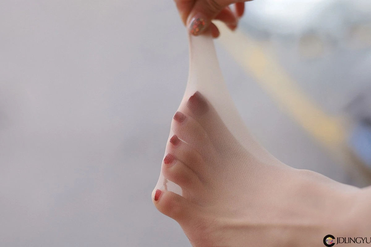 [IESS异思趣向] 模特：美子《迷人的包臀裙》