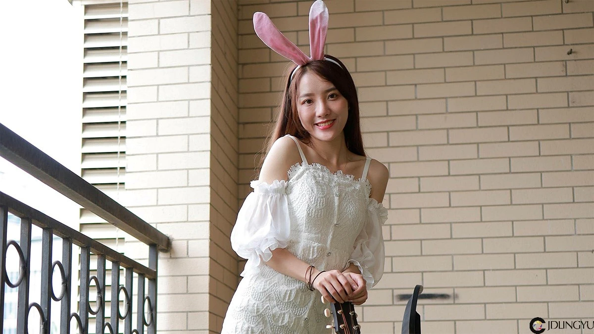[IESS异思趣向] 模特：婉苹《小兔子乖乖》