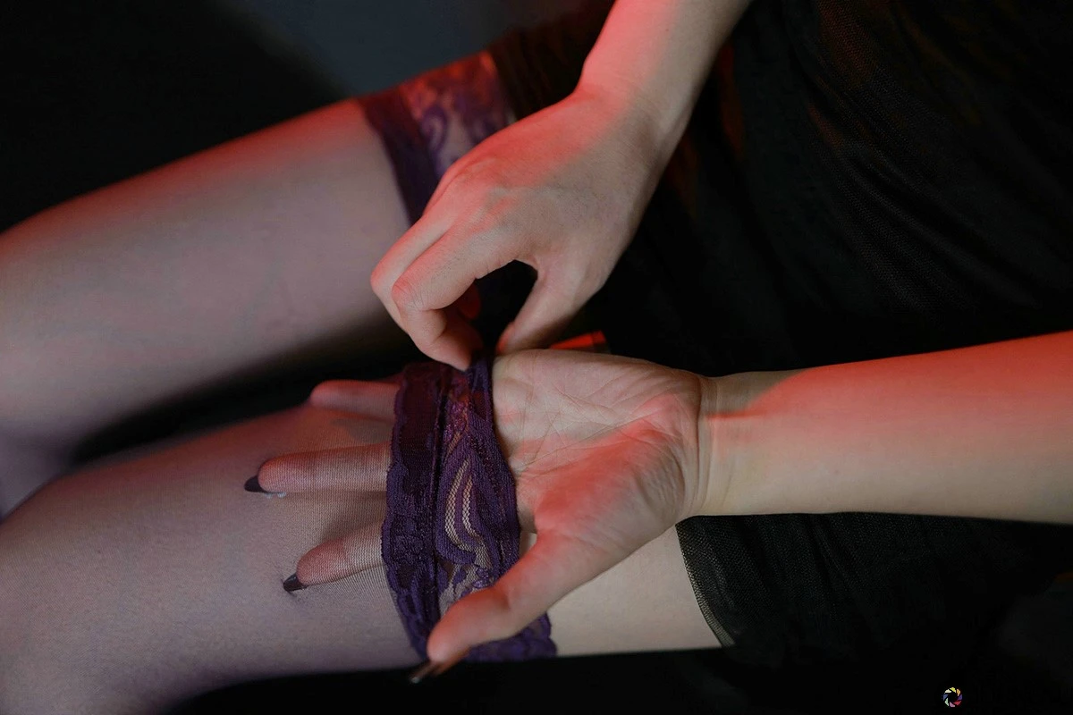 [IESS异思趣向] 模特：紫薇《姹紫嫣红》