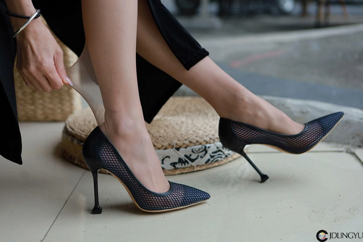 [IESS异思趣向] 模特：小六《南国有佳人》