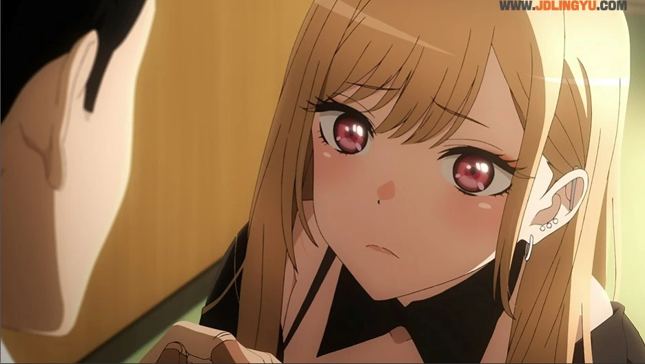 《恋上换装娃娃》喜多川海梦1/7比例模型,短裙起飞疑似没穿小裤裤?