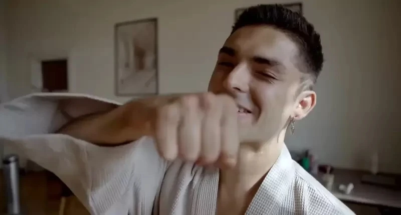 好莱坞《圣斗士星矢》真人版幕后花絮看了吗？首张电影海报也公开了