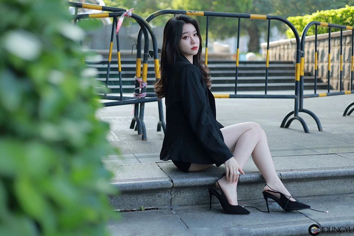 [IESS异思趣向] 模特：佳爷《四月特辑》