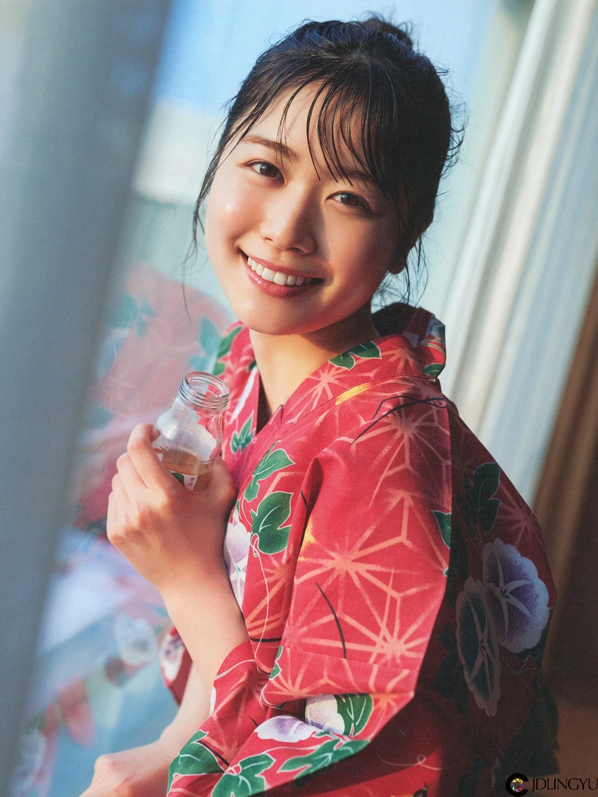 [丹生明里] やさしい関係 写真集