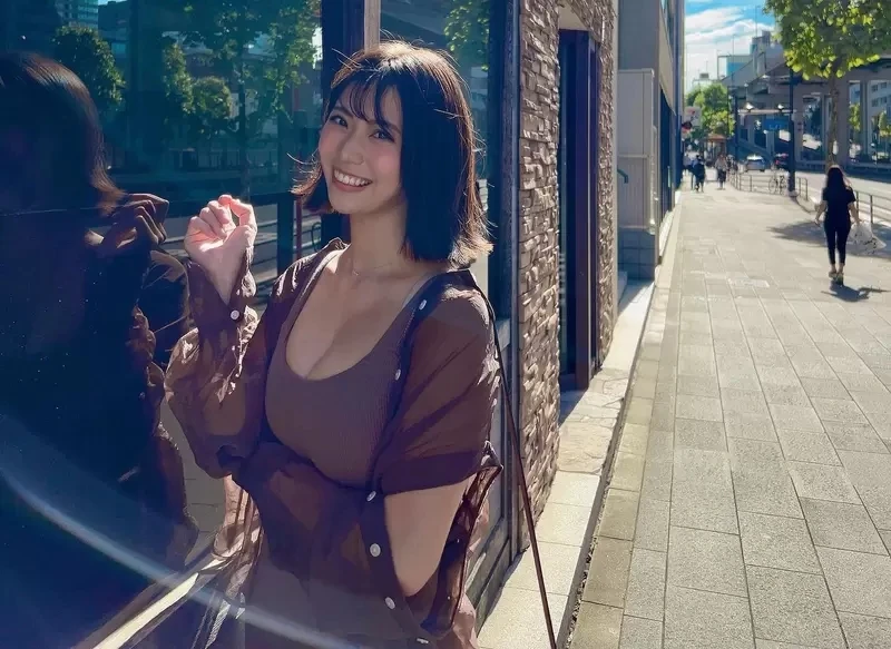 《写真偶像公开胸部X光照片》怀疑丰胸的人可以闭嘴了插图