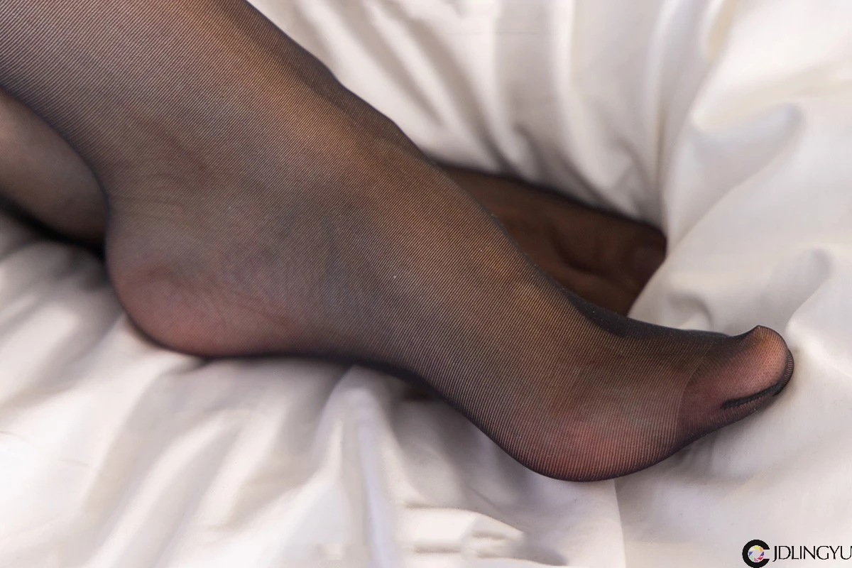 [BoBoSocks袜啵啵] No.128 小安-高跟鞋、黑丝、ol风