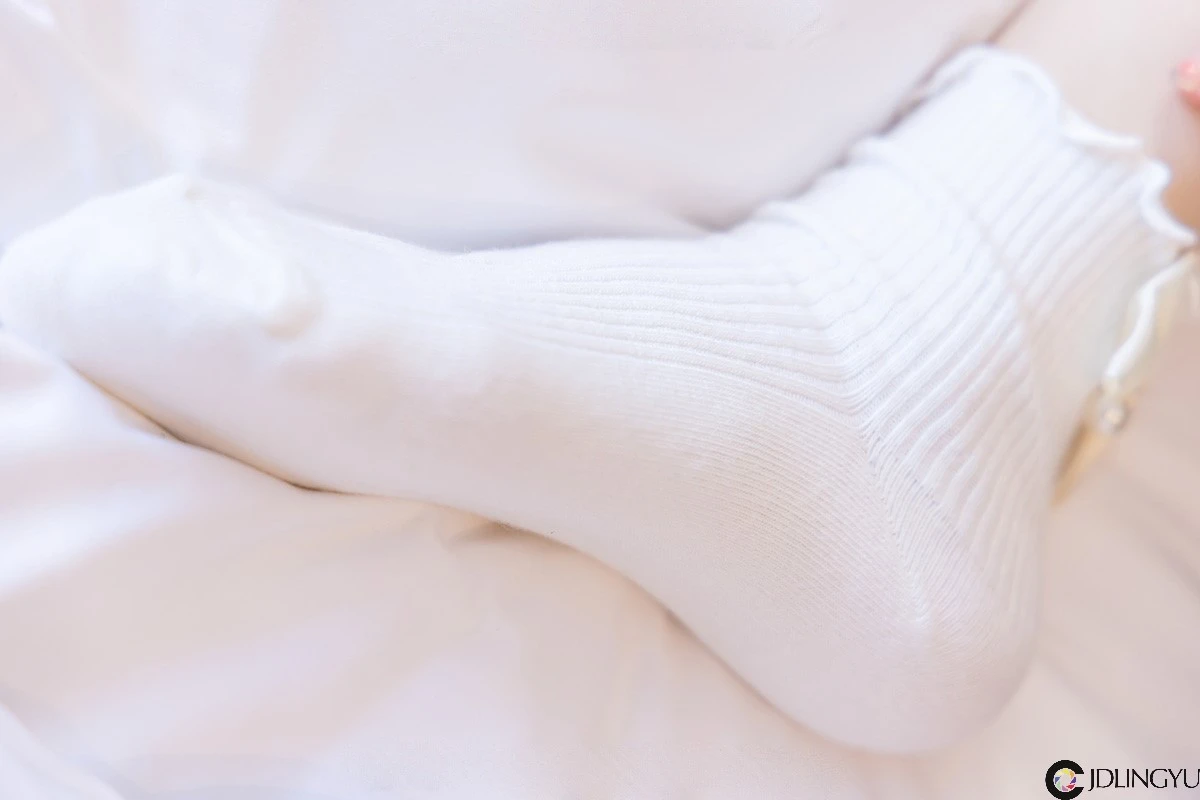 [BoBoSocks袜啵啵] No.121 稚予-高跟鞋、白棉袜、肉丝