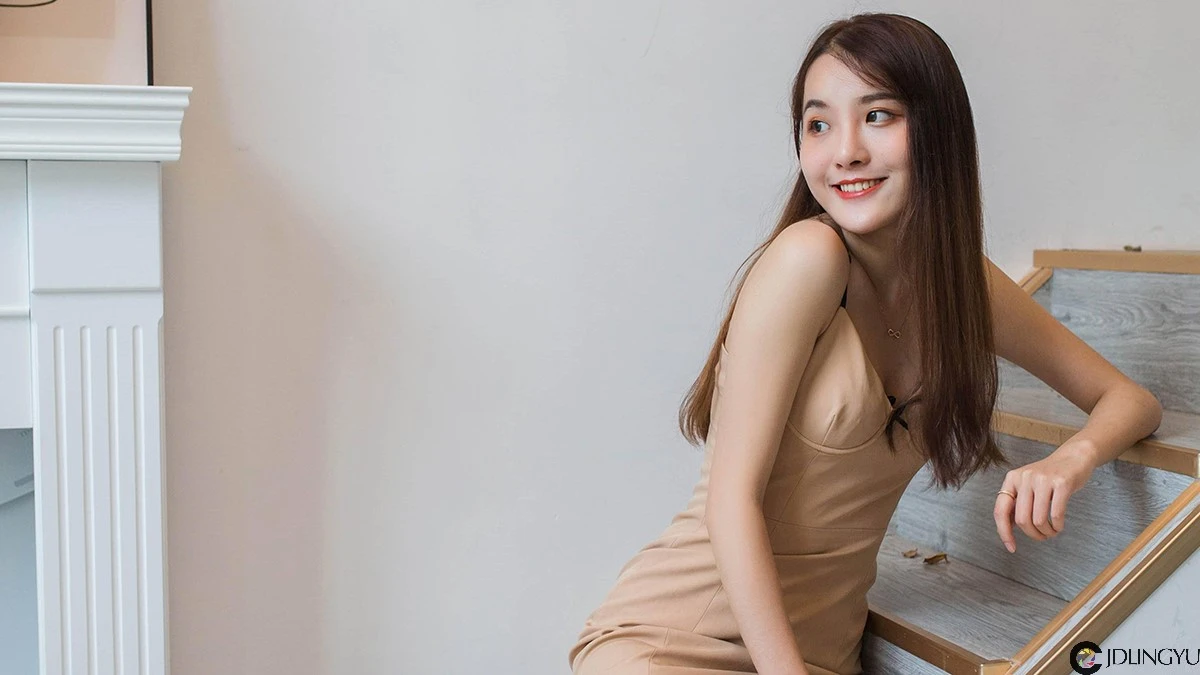 [IESS异思趣向] 模特：婉萍《邻家甜美女孩》