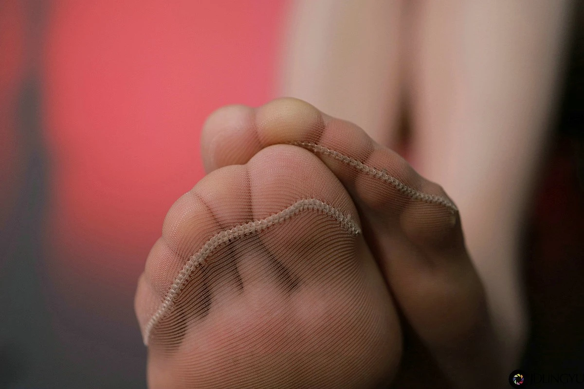 [IESS异思趣向] 模特：小婕《粉红女郎》