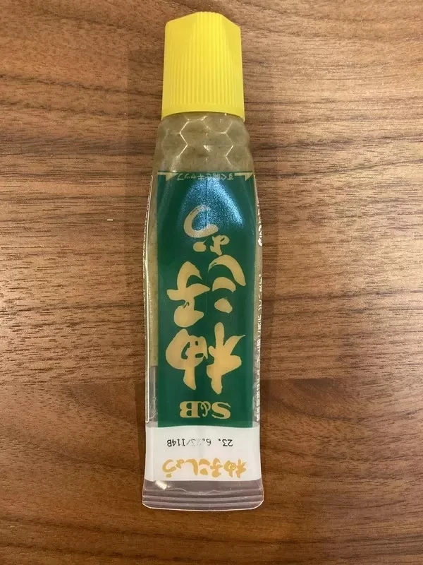 AI绘图《让电脑把调味料拟人化的结果》蜜大腿出现机率超高，感觉电脑抓人类性癖已经越来越会咯