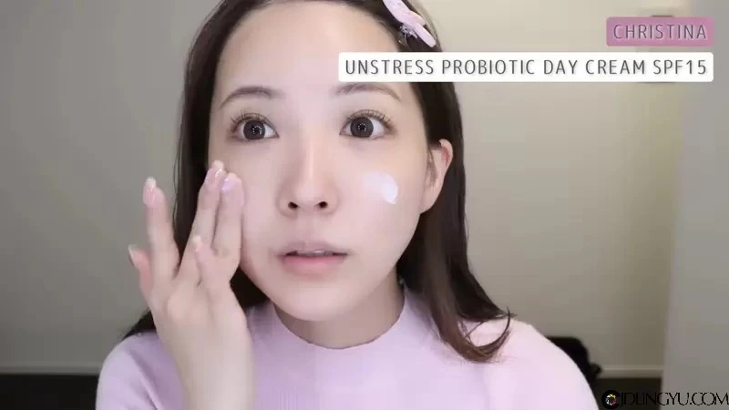 《三上悠亚GRWM视频》去迪士尼乐园前的准备过程，一开始就直接从素颜化妆给你看插图3