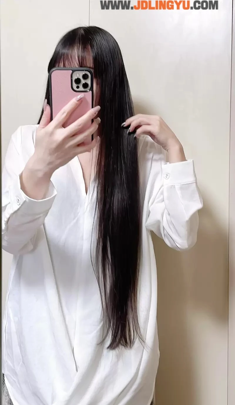 《SPY×FAMILY 间谍过家家》美丽人妻《约儿发型》是怎么绑的呢？