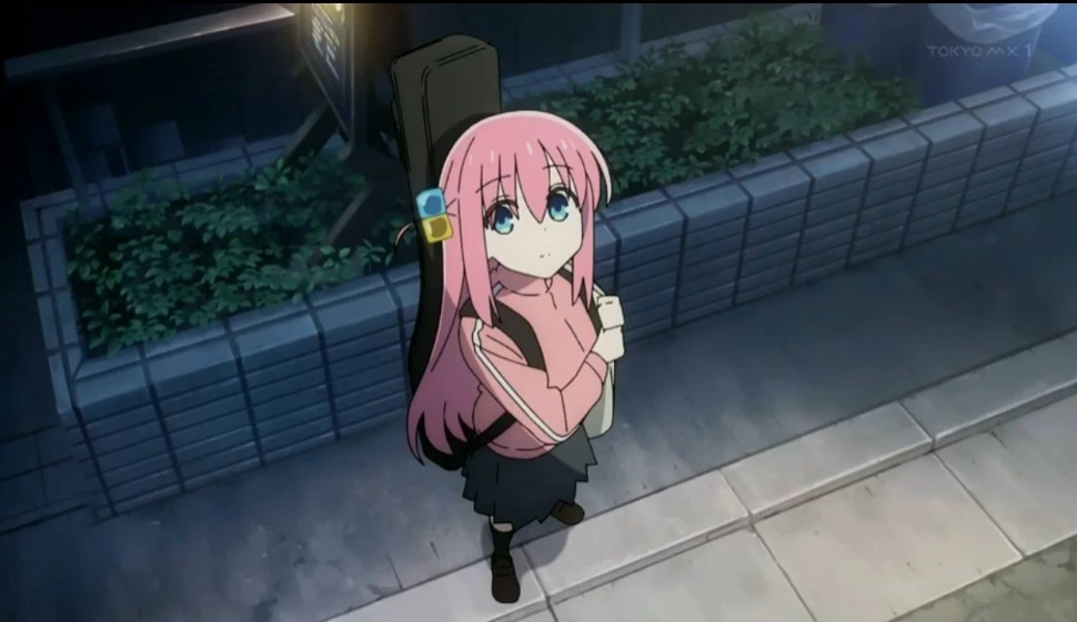 这就是孤单的味道？！《小孤独的粉色运动外套》穿上后一个人「孤独摇滚」吧！