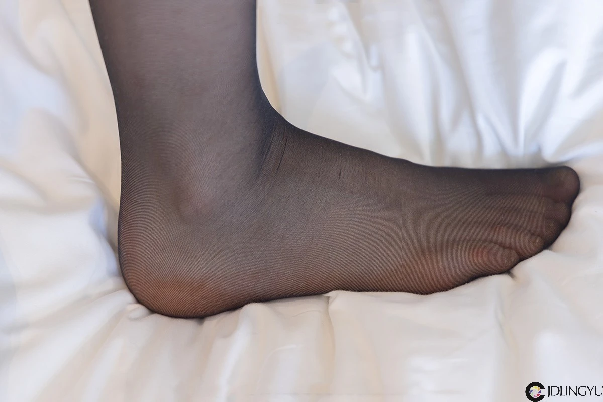 [BoBoSocks袜啵啵] No.138 果果橘橘-华伦天奴高跟鞋、黑丝