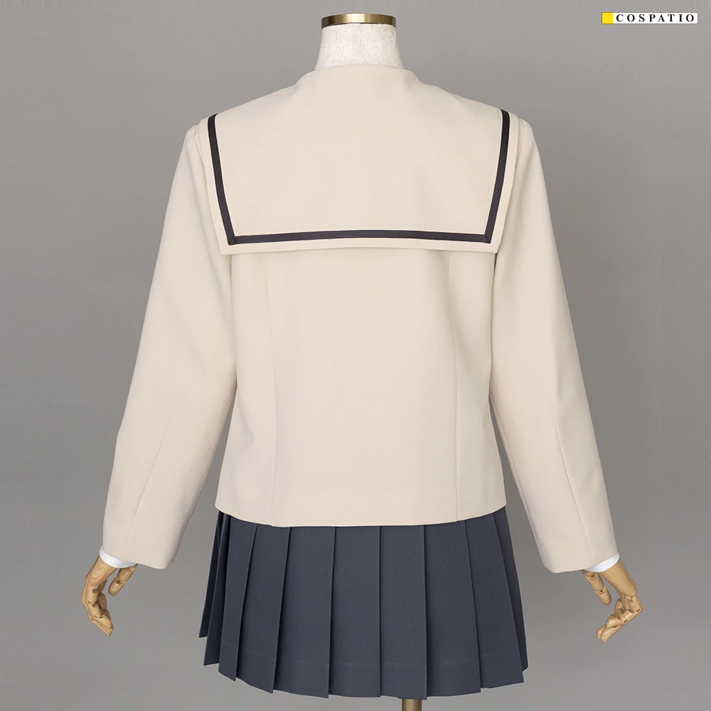 这就是孤单的味道？！《小孤独的粉色运动外套》穿上后一个人「孤独摇滚」吧！