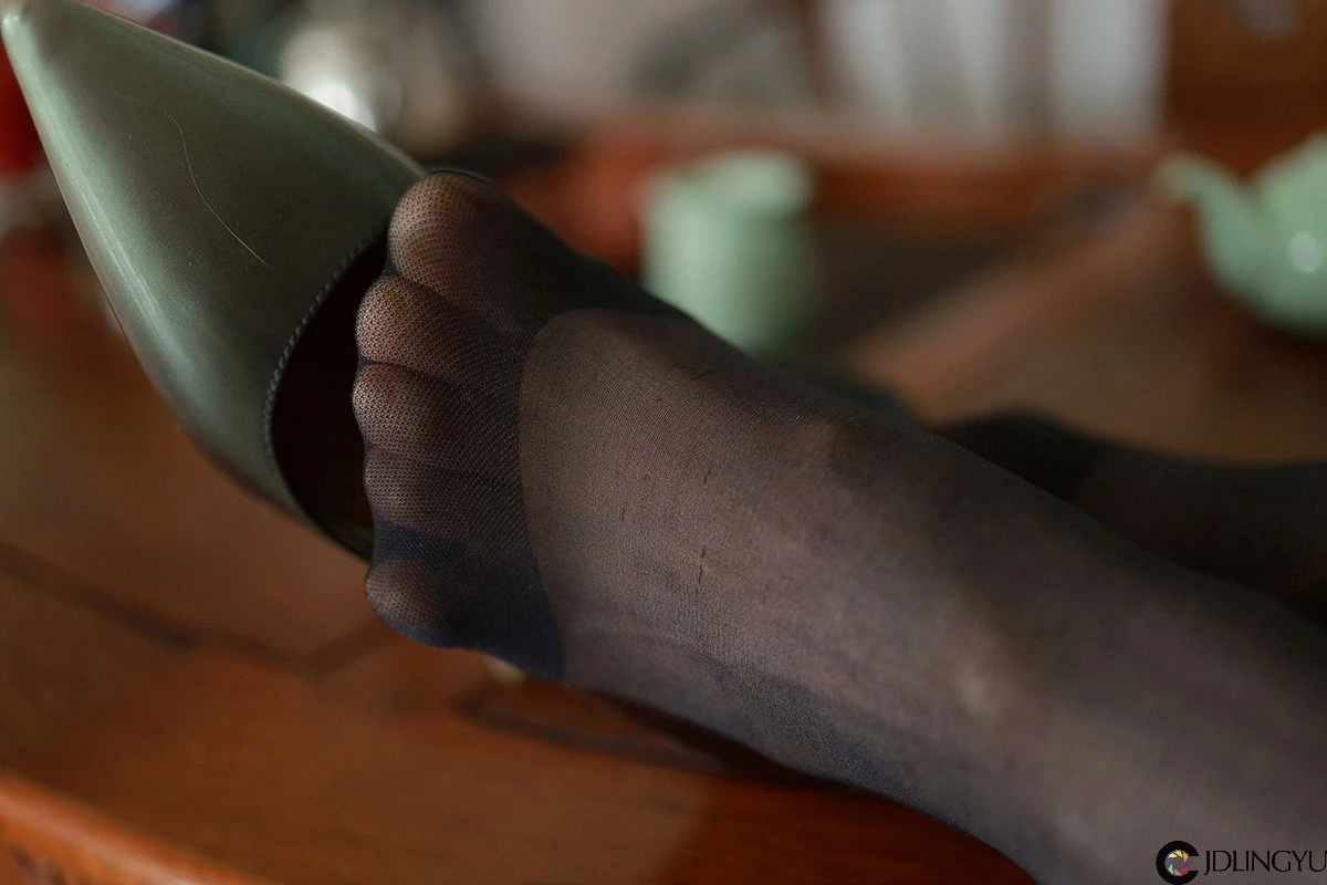 [IESS异思趣向] 模特：小六《一壶好茶》