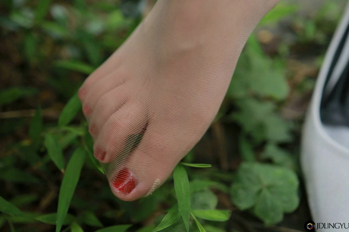 [IESS异思趣向] 模特：紫薇《卖花的小女孩》