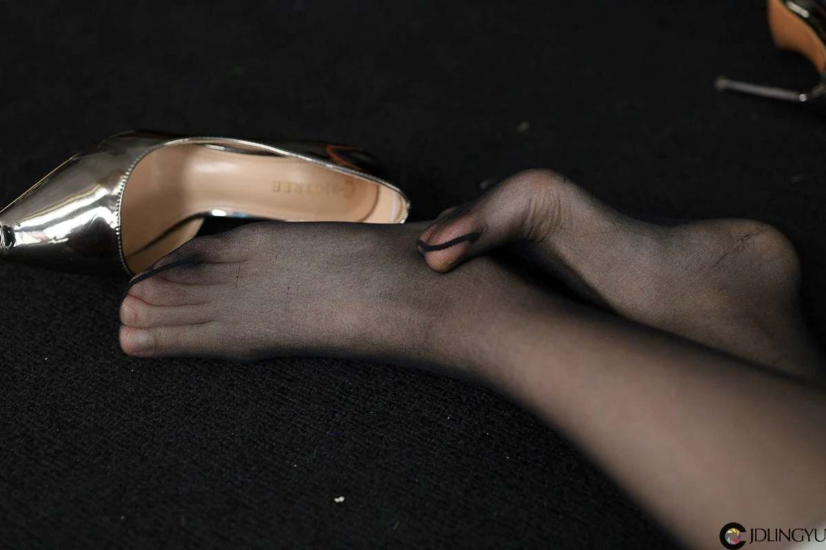 [IESS异思趣向] 模特：小婕《美女医生》