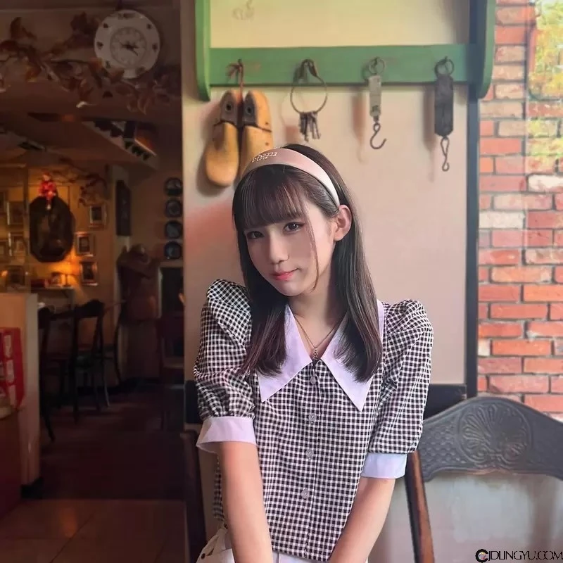 这么可爱一定是男孩子《まゆたむ》伪娘女仆店里总是能让客人大脑产生bug的男孩店员