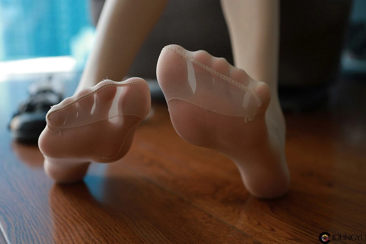 [IESS异思趣向] 模特：团团《肉中丝夹丝》