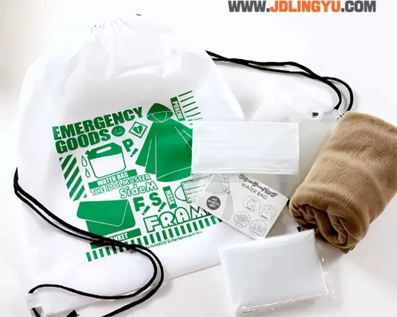 《被偶像大师SideM救了一命》女网友受困大雪车阵11小时 庆幸有买这款周边商品超值得