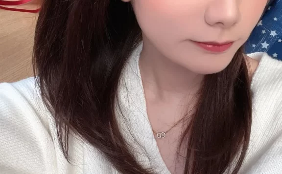 2022年最佳新人,宫下玲奈、坂井成羽就是她们两位女神!