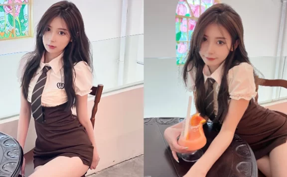 学院风小姐姐「Noriiiko」火辣好身材藏不住 气质可甜可欲更是不断撩拨网友身心