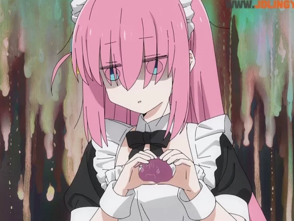 原作粉丝热议《孤独摇滚》小孤独巨乳被隐藏，期待泳装剧情解放「大孤独」