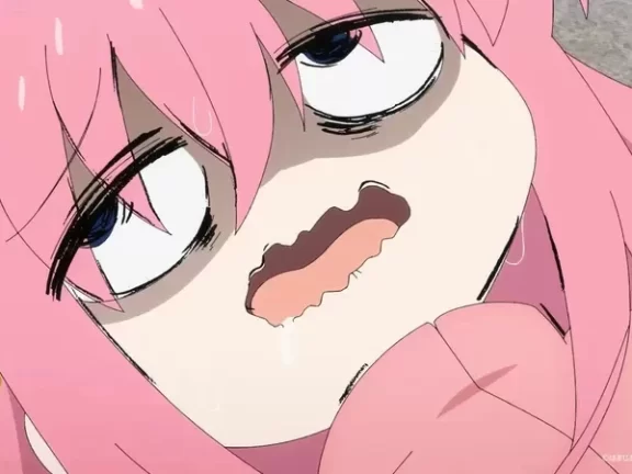 《孤独摇滚作者的孤独摆摊》被安排在Comiket寿星位引发争议 运营直接把人家移到户外了